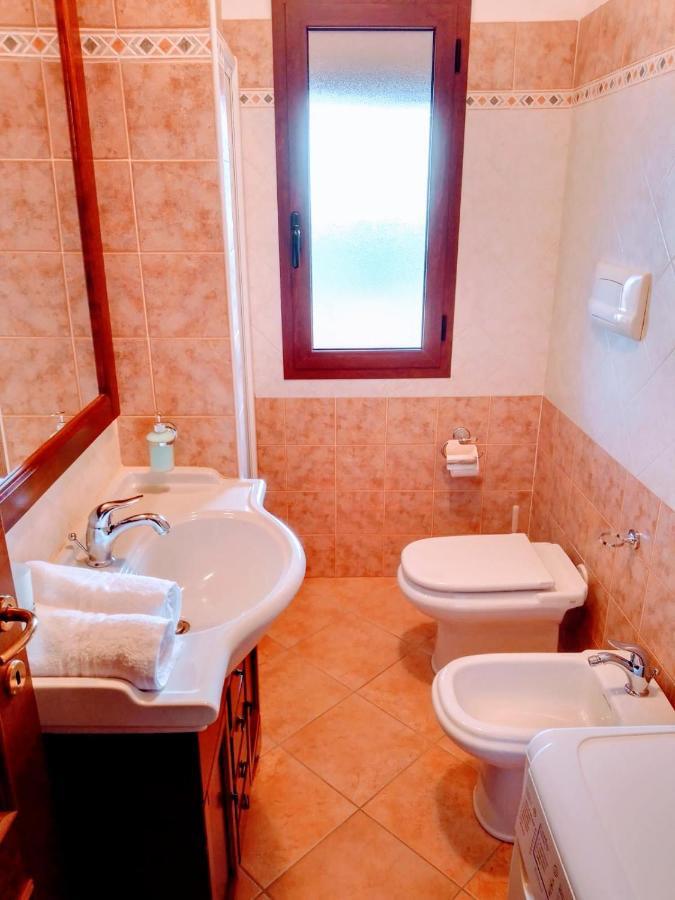 Апартаменты Residenza Rosa Maria Орозеи Экстерьер фото